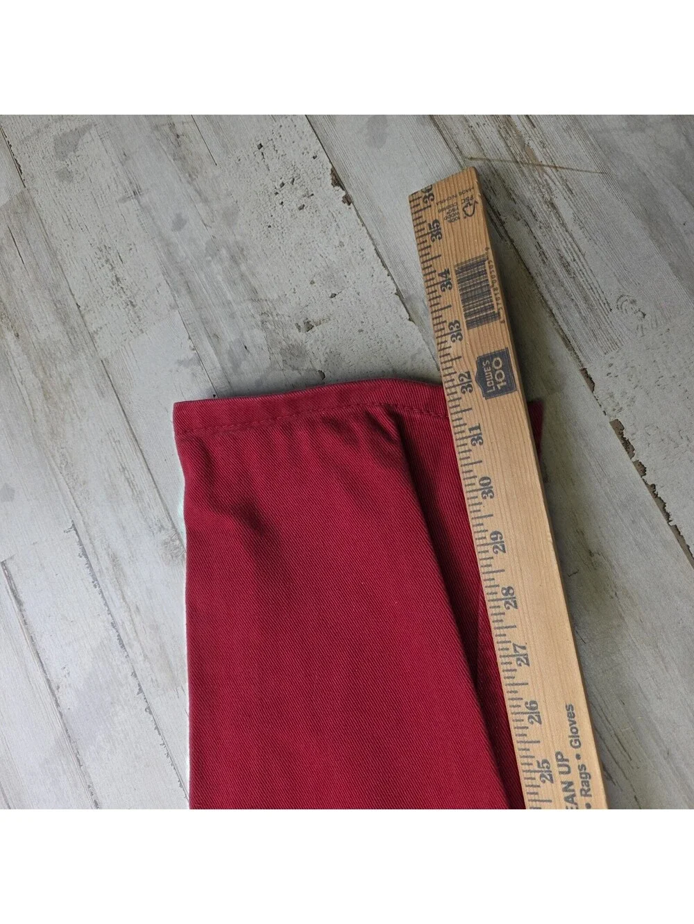 Levis Jeans Men 32x34 (ACTUAL 32x32) Red 541 Athletic Taper Cotton Denim
